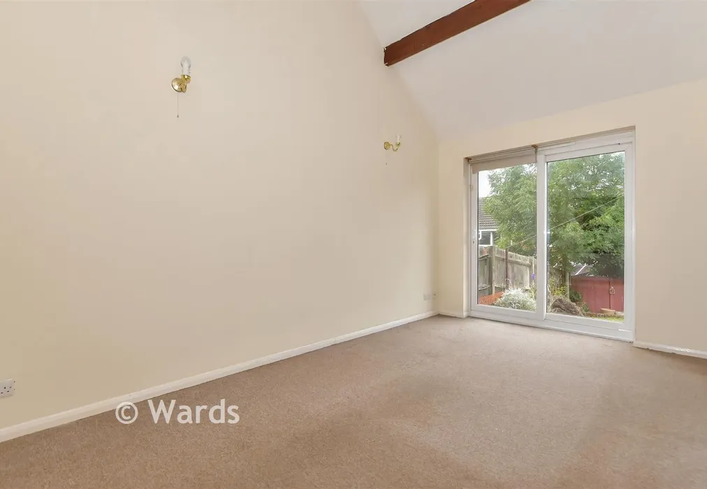 Lounge/Diner - Betjeman Close, Poets Development, Larkfield, Kent - Wards of Kent