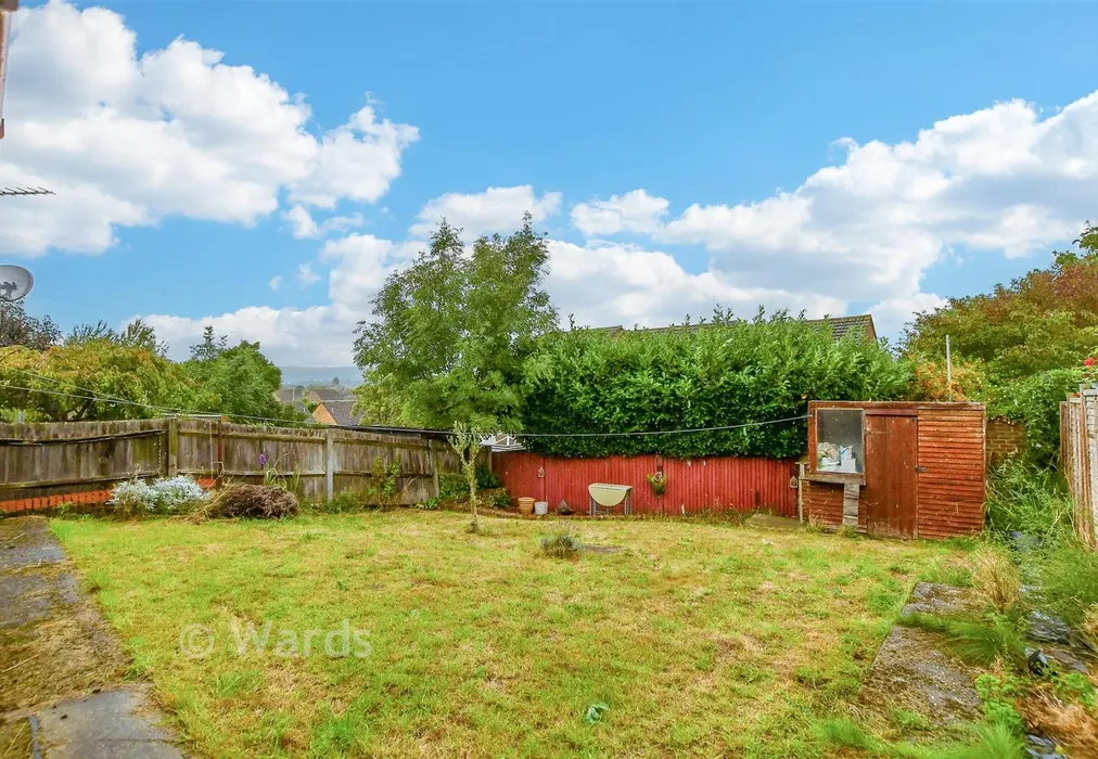 Rear Garden - Betjeman Close, Poets Development, Larkfield, Kent - Wards of Kent