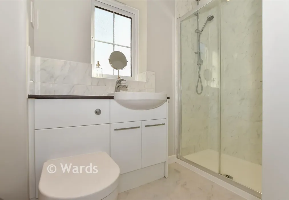 En-Suite Shower Room - Williams Road, Allington, Maidstone, Kent - Wards of Kent