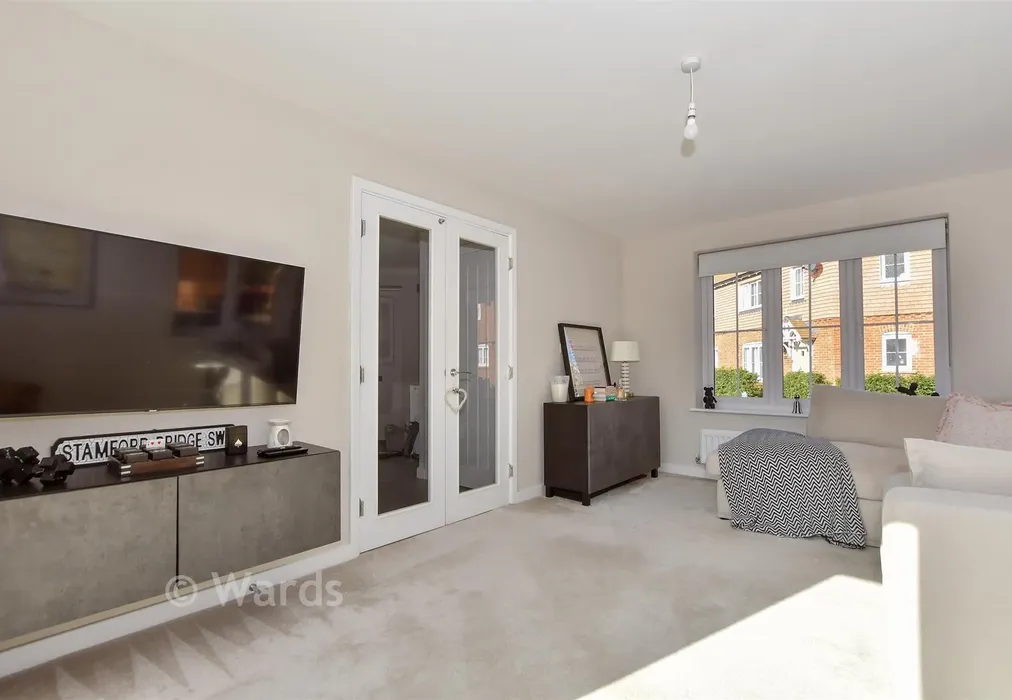 Lounge - Williams Road, Allington, Maidstone, Kent - Wards of Kent