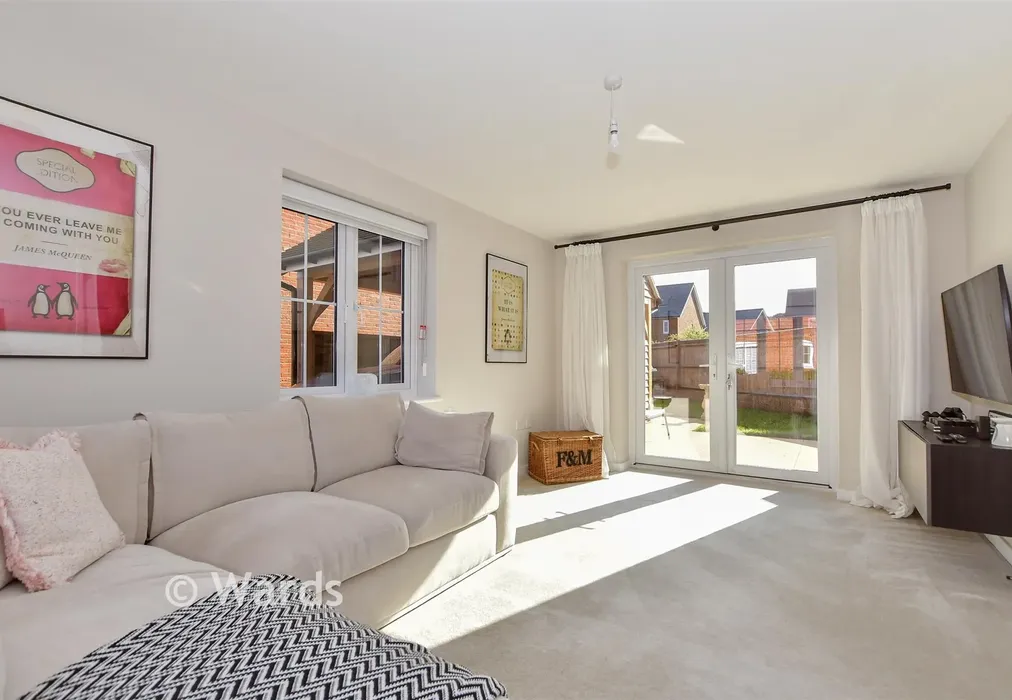 Lounge - Williams Road, Allington, Maidstone, Kent - Wards of Kent