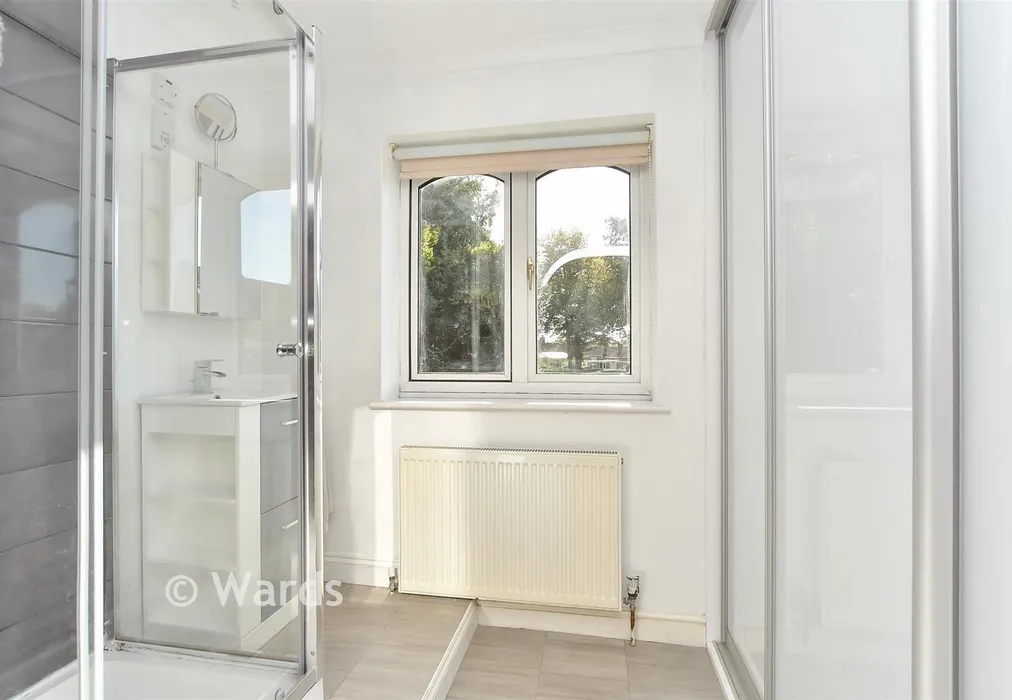 En-Suite Shower Room - Oakleigh Close, Walderslade, Chatham, Kent - Wards of Kent