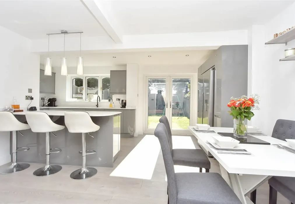 Kitchen/Diner - Oakleigh Close, Walderslade, Chatham, Kent - Wards of Kent