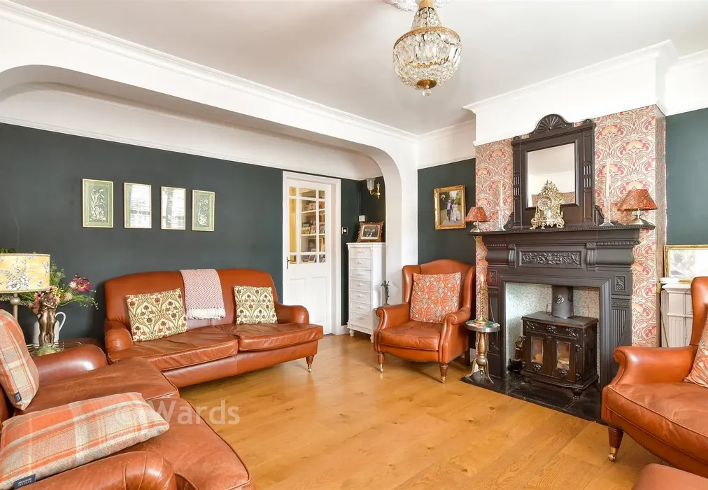 Lounge - Cyprus Road, Faversham, Kent - Wards of Kent