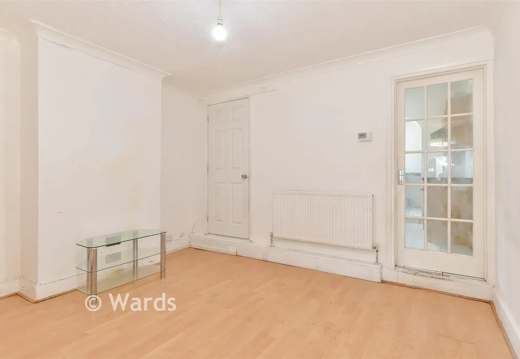 Dining Room - Alexandra Road, Chatham, Kent - Wards of Kent