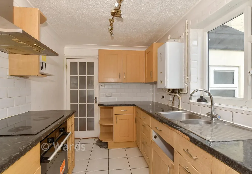 Kitchen - Alexandra Road, Chatham, Kent - Wards of Kent