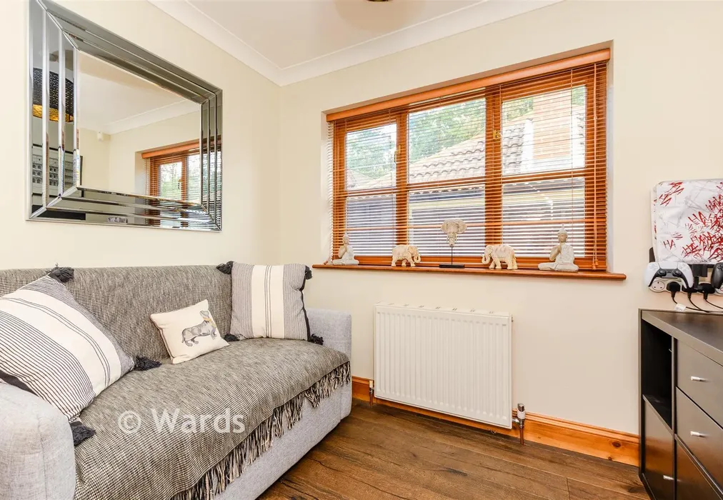 Bedroom 4 - Meadow Lane, Culverstone, Meopham, Kent - Wards of Kent