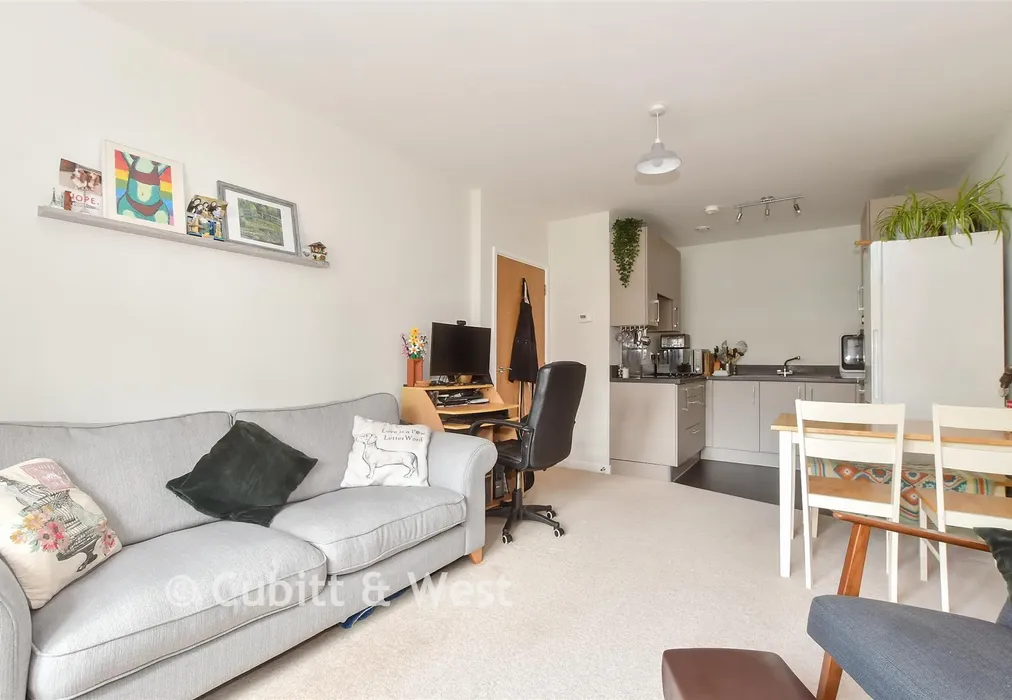 Lounge/Kitchen - Kensett Avenue, Southwater, Horsham, West Sussex - Wards of Kent