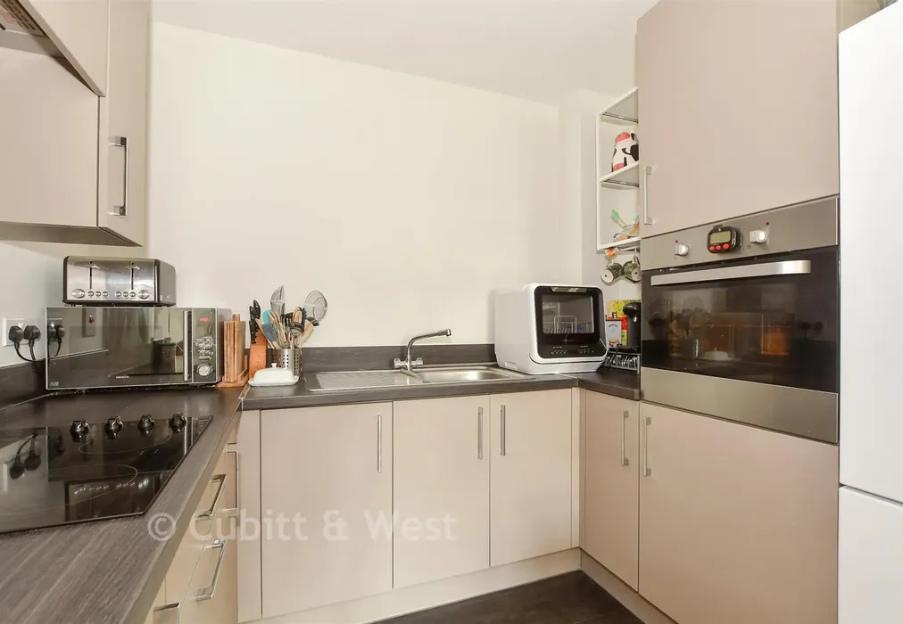 Lounge/Kitchen - Kensett Avenue, Southwater, Horsham, West Sussex - Wards of Kent