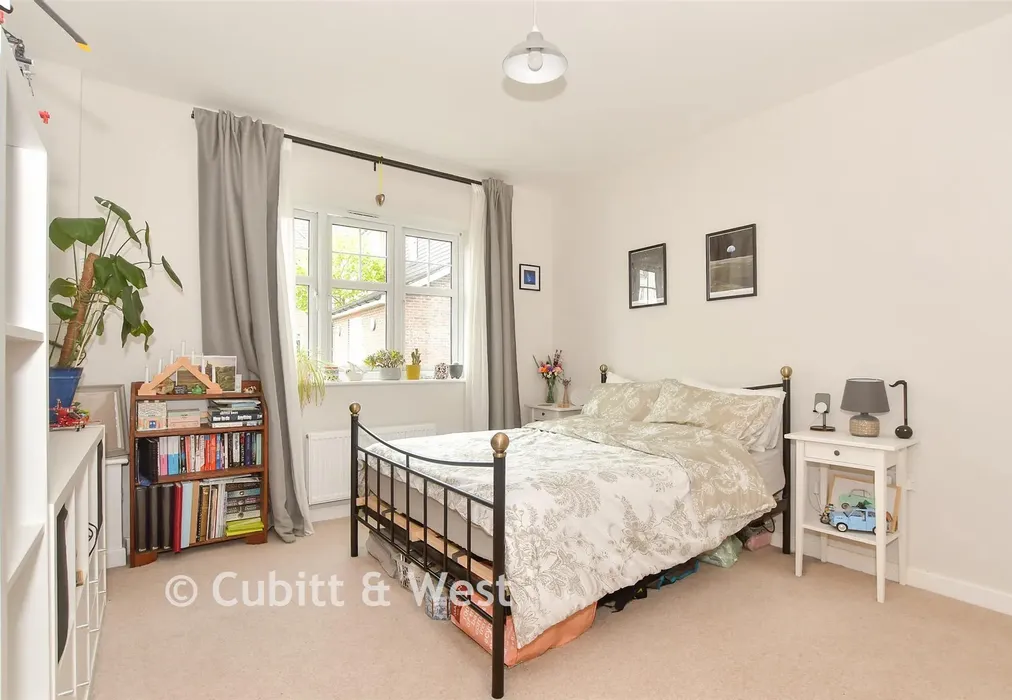 Bedroom - Kensett Avenue, Southwater, Horsham, West Sussex - Wards of Kent