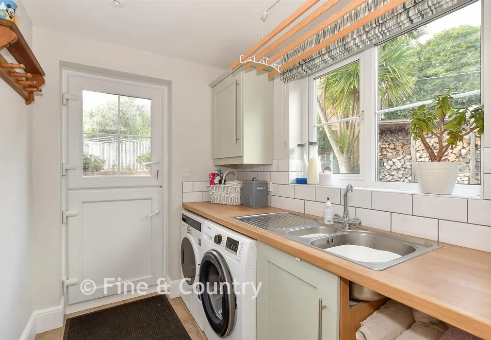 Utility Room - Main Road, Rookley, Isle of Wight - Wards of Kent