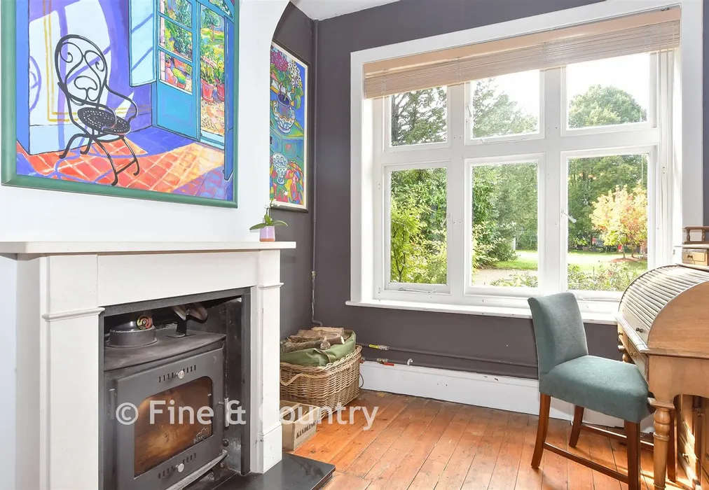 Internal Lifestyle Photograph - Ashurst Road, Ashurst, Tunbridge Wells, East Sussex - Wards of Kent