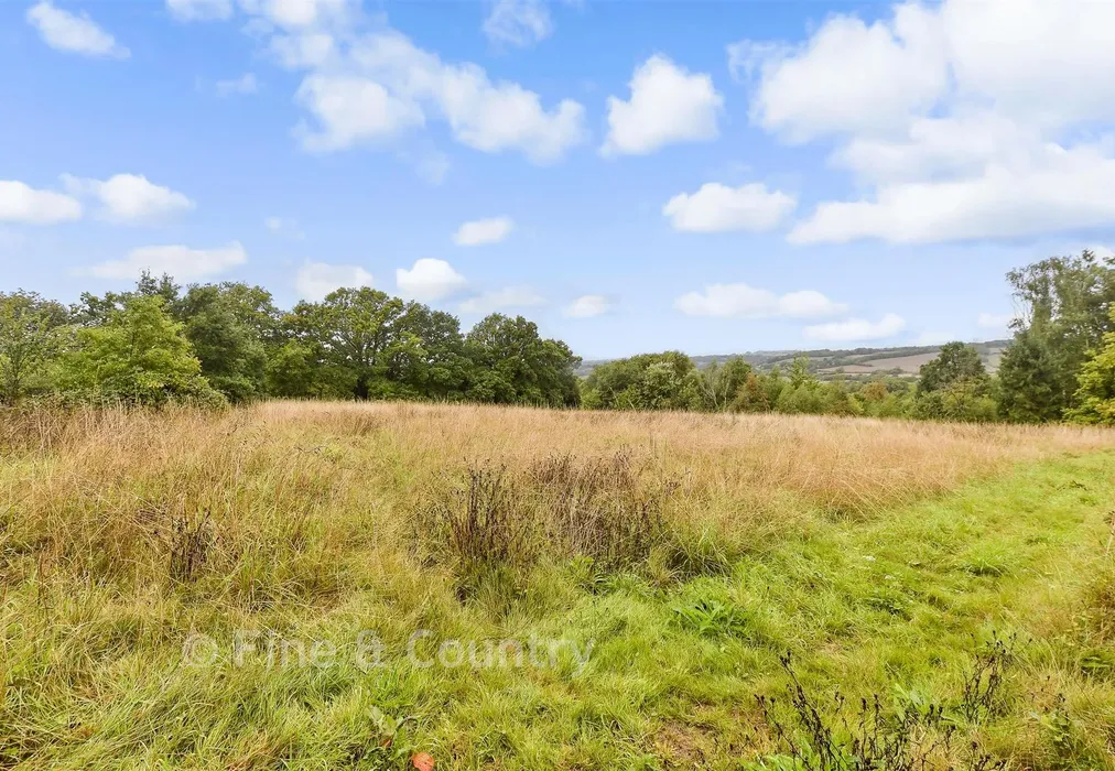 Rear Garden - Ashurst Road, Ashurst, Tunbridge Wells, East Sussex - Wards of Kent