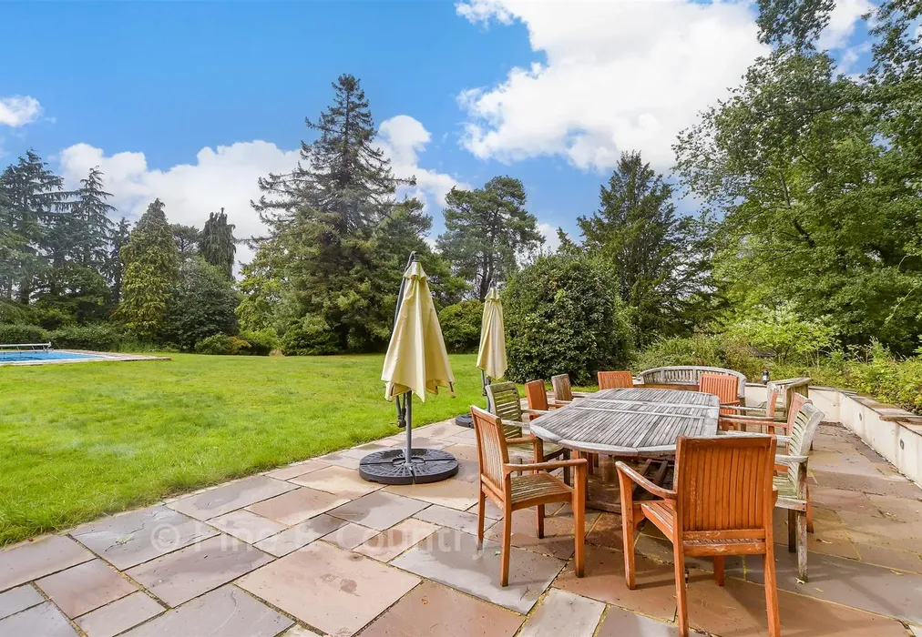 Patio / Decking - Ashurst Road, Ashurst, Tunbridge Wells, East Sussex - Wards of Kent