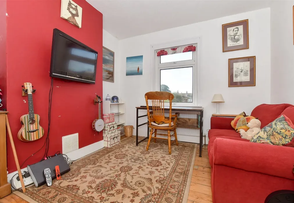 Bedroom 2 - St. Peter's Footpath, Margate, Kent - Wards of Kent