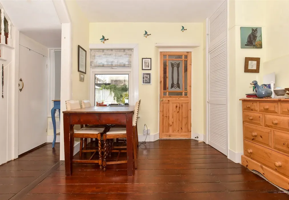 Dining Area - St. Peter's Footpath, Margate, Kent - Wards of Kent