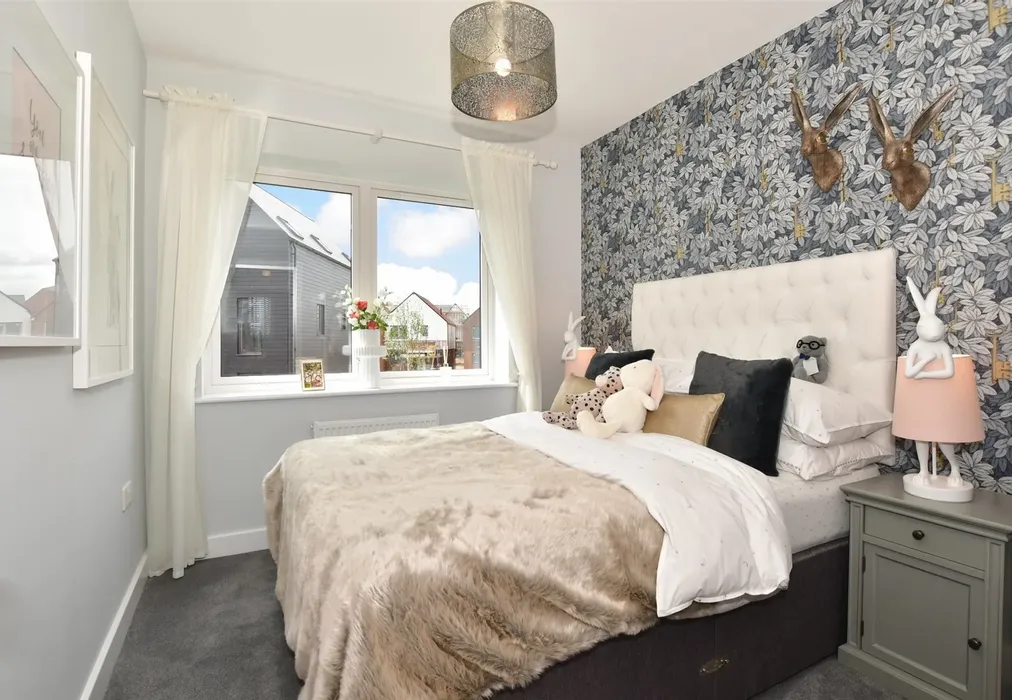 Bedroom 3 - Nassella Gardens, Grasmere Gardens (Phase 1), Chestfield, Whitstable, Kent - Wards of Kent