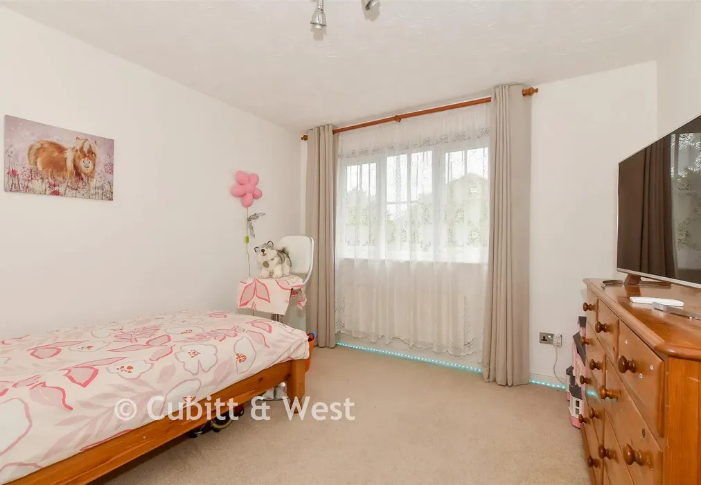 Bedroom 3 - Foster Lane, Ashington, West Sussex - Wards of Kent