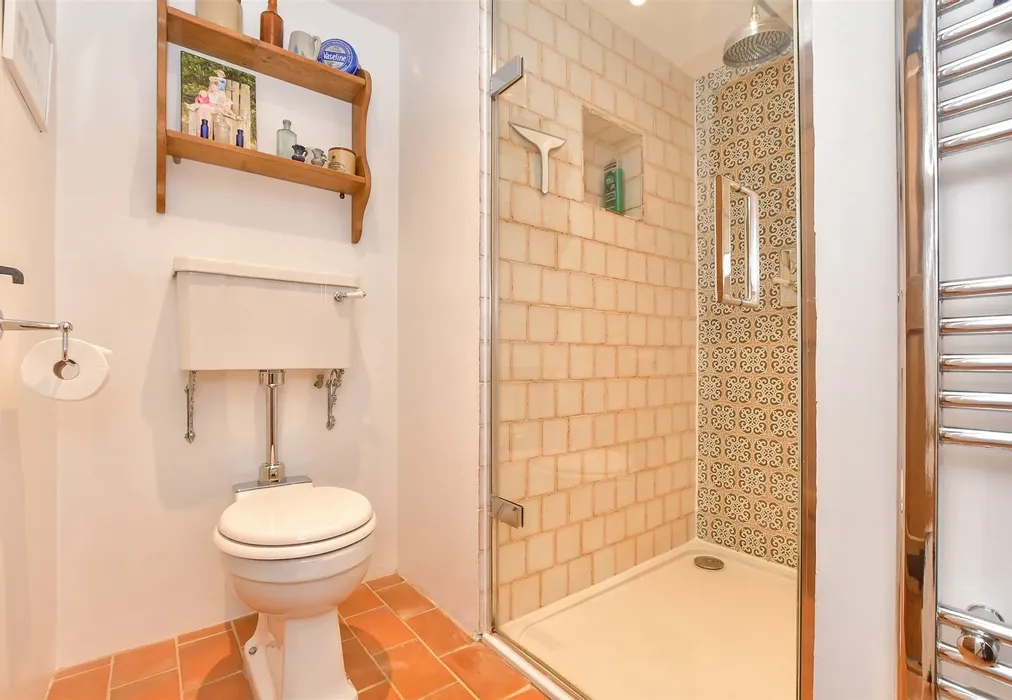 Shower Room - Hunton Road, Chainhurst, Marden, Kent - Wards of Kent