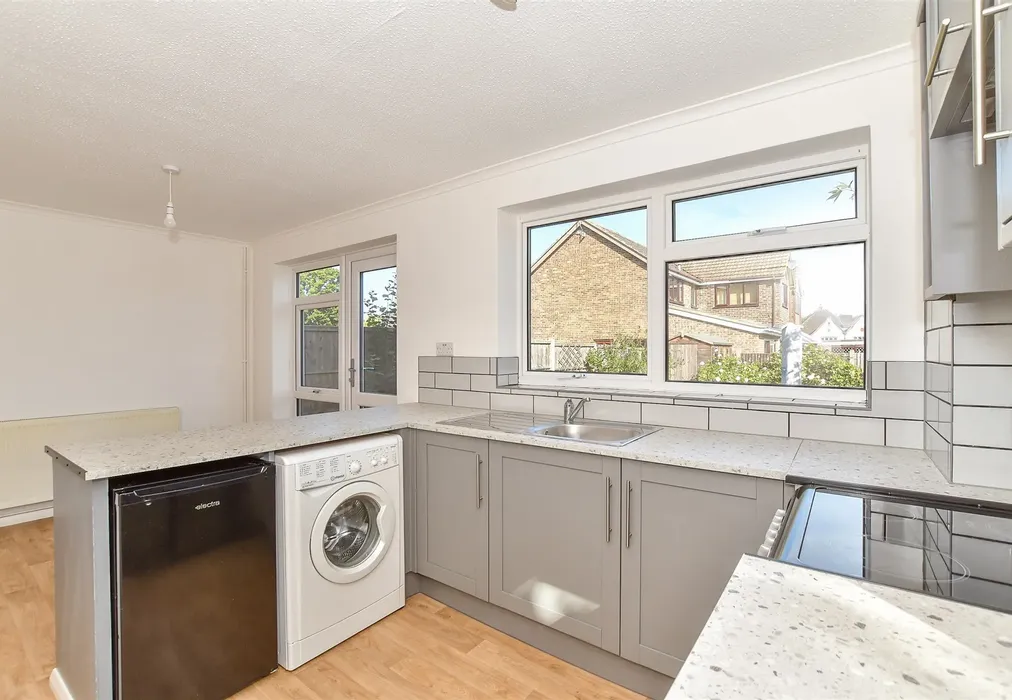 Kitchen/Diner - Benden Close, Staplehurst, Tonbridge, Kent - Wards of Kent