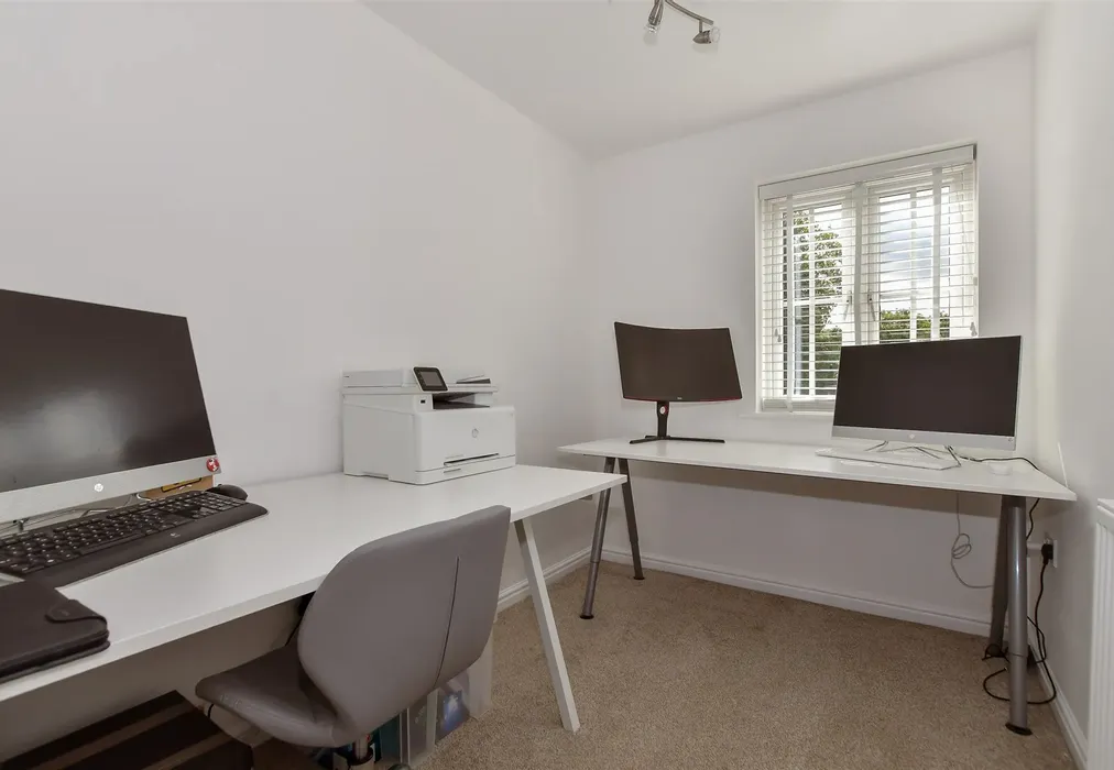 Bedroom 4 - Cantium Place, Snodland, Kent - Wards of Kent