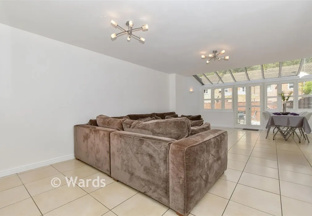 Lounge/Diner - Cantium Place, Snodland, Kent - Wards of Kent