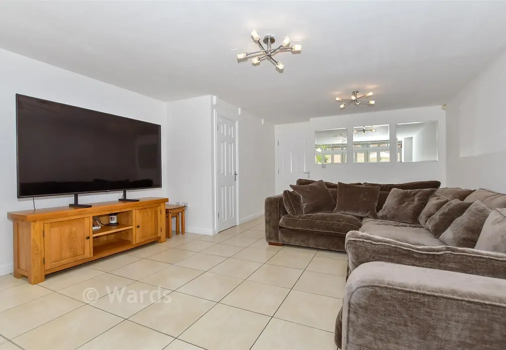 Lounge/Diner - Cantium Place, Snodland, Kent - Wards of Kent