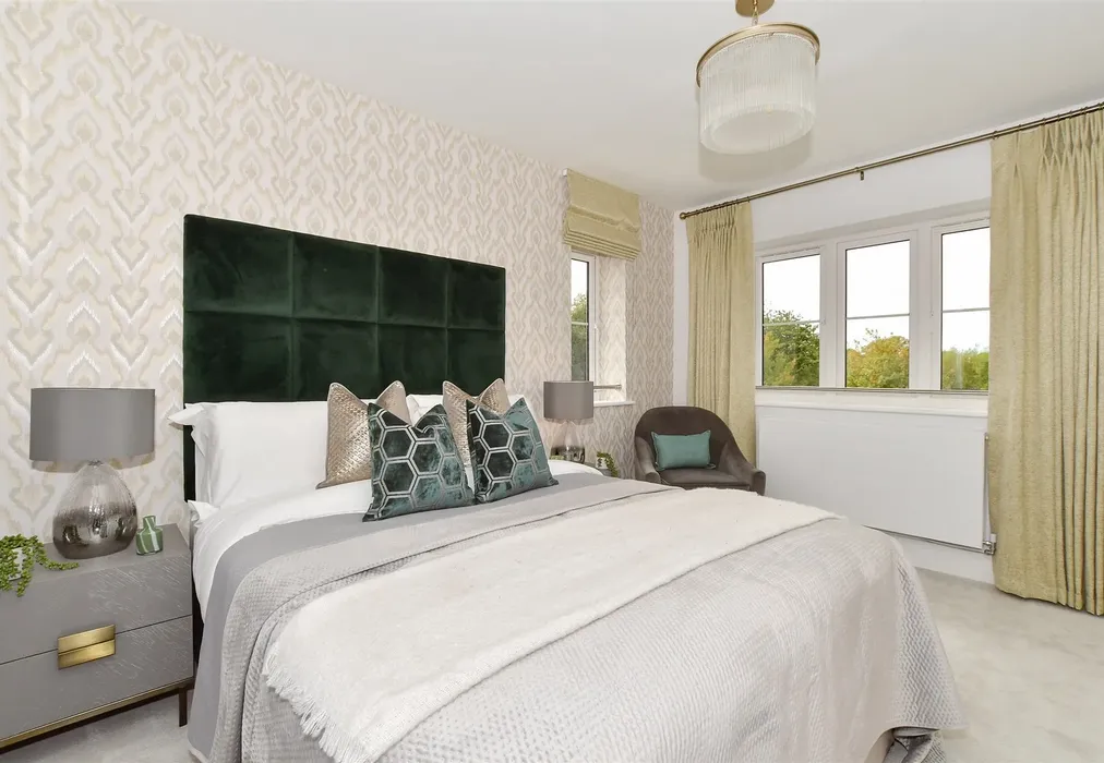 Bedroom 1 Showhome - The Gallops, Sandygate Lane, Lower Beeding, Horsham, West Sussex - Wards of Kent