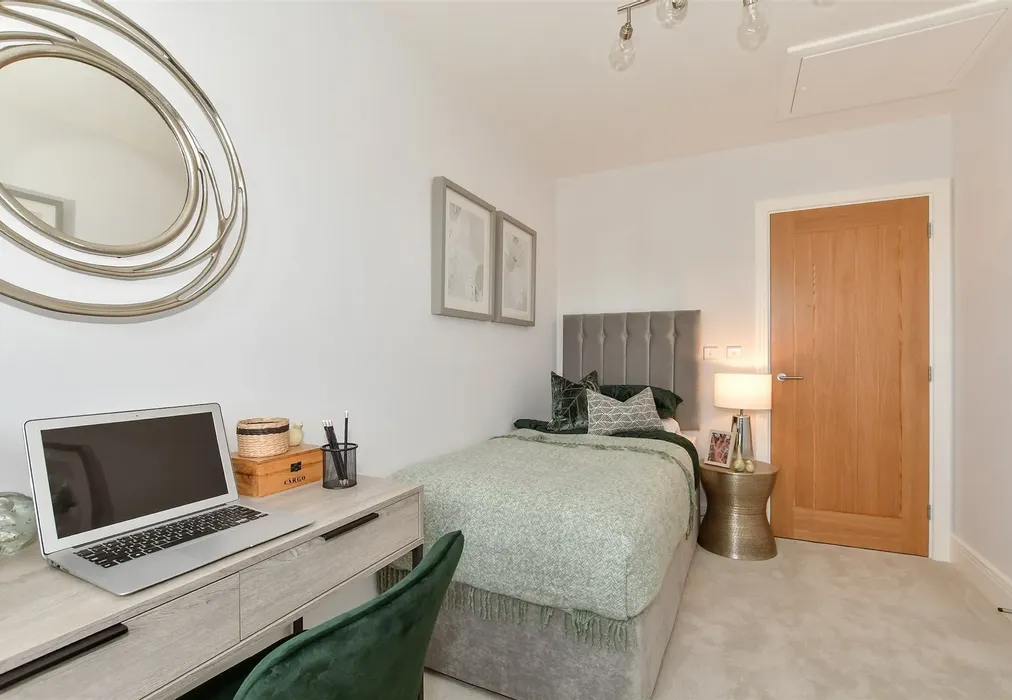 Bedroom 3 Showhome - The Gallops, Sandygate Lane, Lower Beeding, Horsham, West Sussex - Wards of Kent