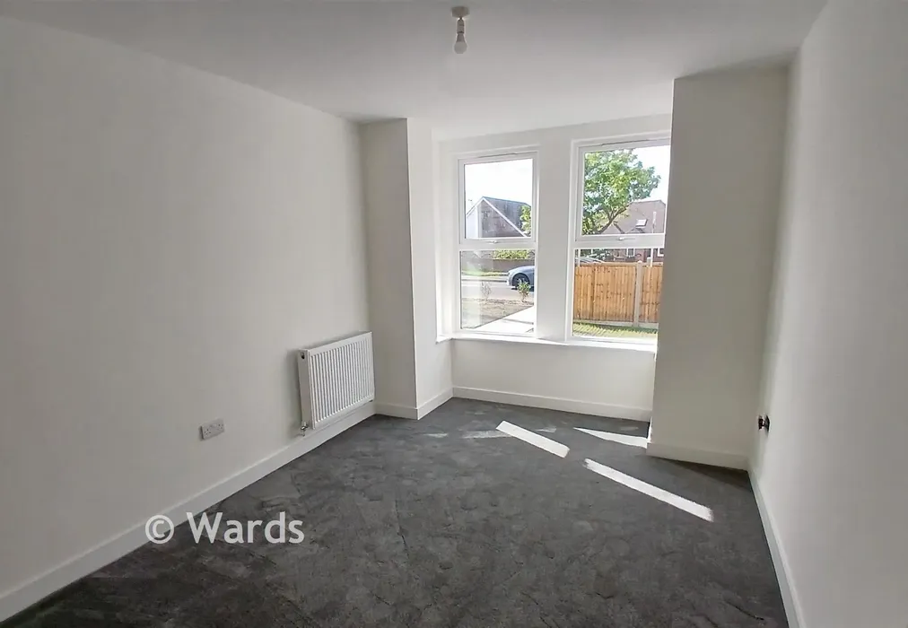 Bedroom 1 - Holman House, Station Road, Staplehurst, Tonbridge, Kent - Wards of Kent