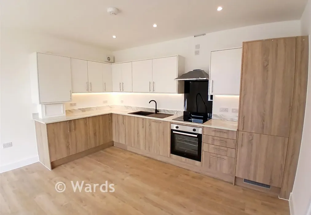 Kitchen - Holman House, Station Road, Staplehurst, Tonbridge, Kent - Wards of Kent