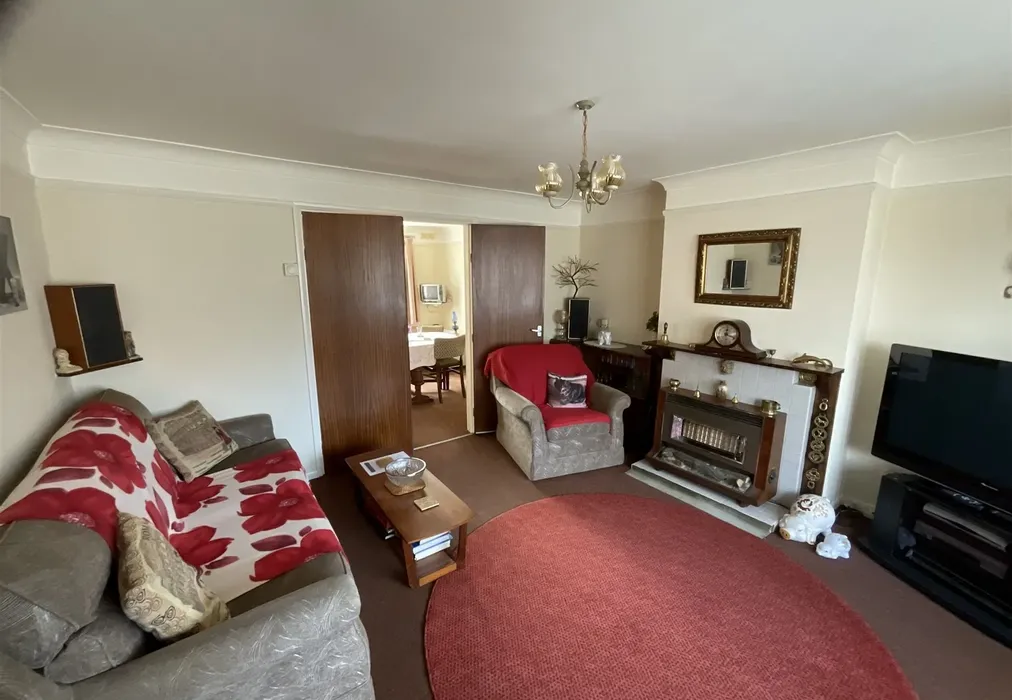 Living Room - Colyers Lane, Erith, Kent - Wards of Kent