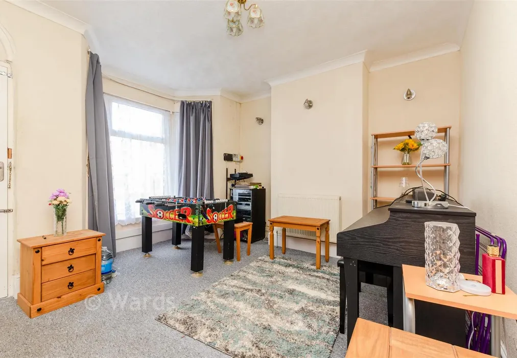 Lobby - Gillingham Road, Gillingham, Kent - Wards of Kent