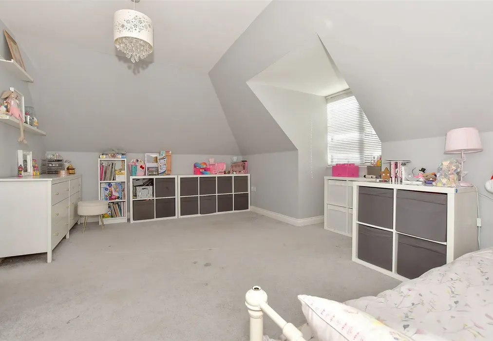 Bedroom 2 - Mickleburgh Avenue, Herne Bay, Kent - Wards of Kent