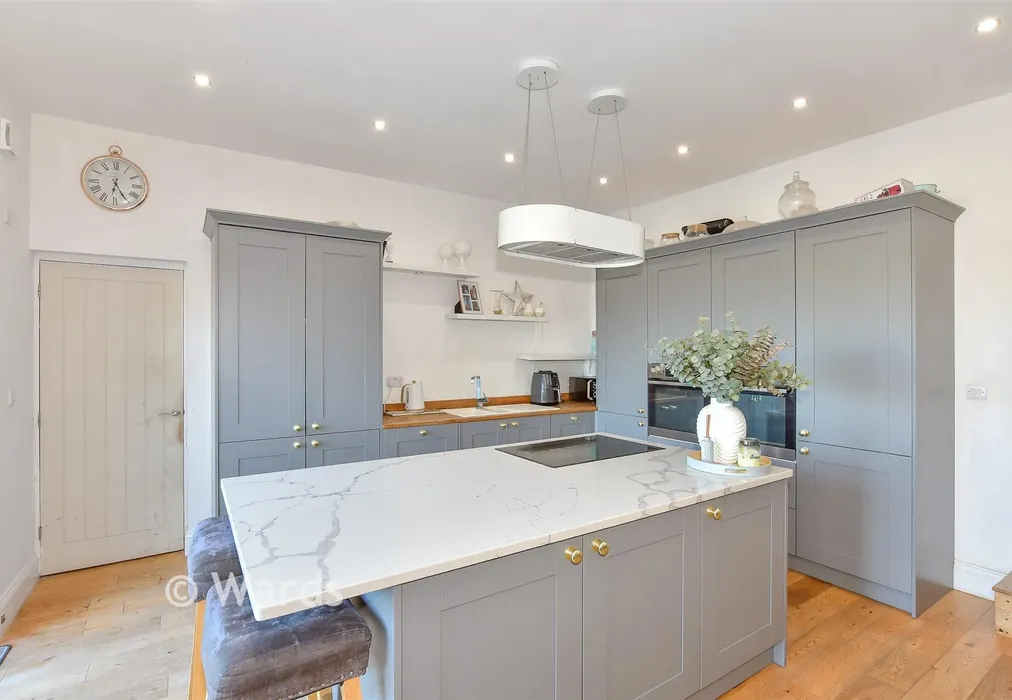 Kitchen/ Diner - Mickleburgh Avenue, Herne Bay, Kent - Wards of Kent