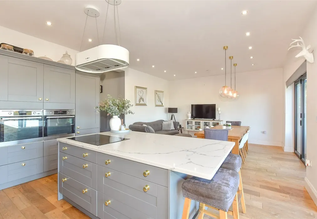 Kitchen/ Diner - Mickleburgh Avenue, Herne Bay, Kent - Wards of Kent