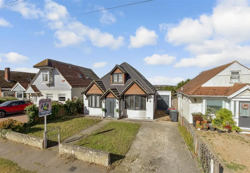 Front External (Web) - Mickleburgh Avenue, Herne Bay, Kent - Wards of Kent