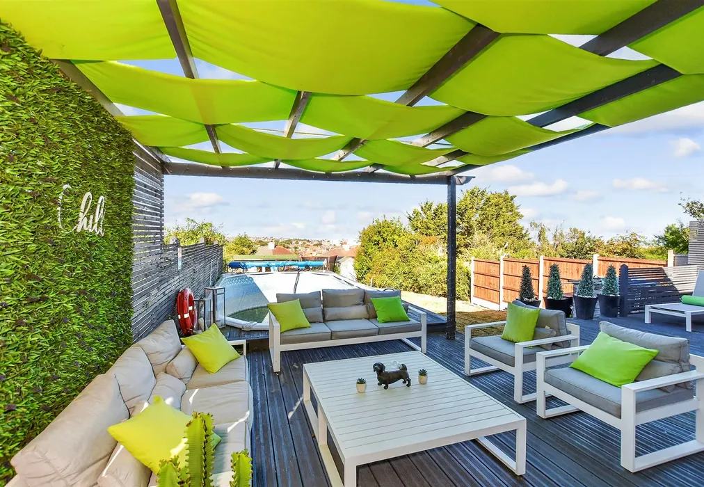 Patio / Decking - Mickleburgh Avenue, Herne Bay, Kent - Wards of Kent