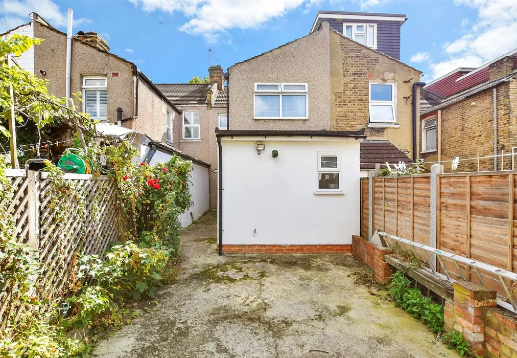 Rear Elevation - Farmilo Road, Walthamstow - Wards of Kent