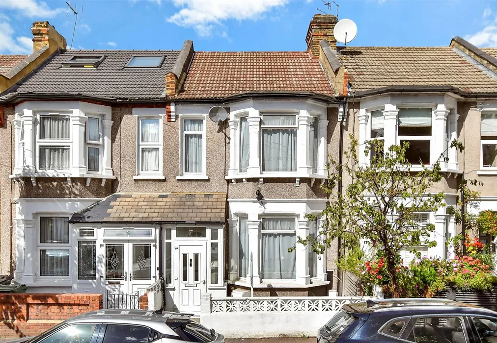 External (Web) - Farmilo Road, Walthamstow - Wards of Kent