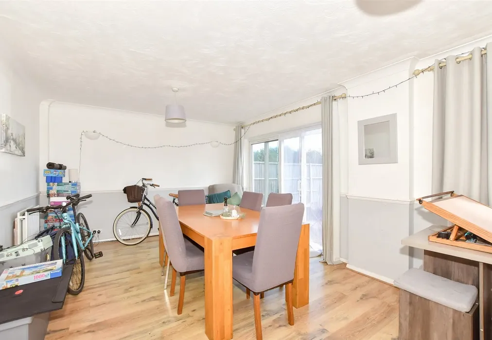 Dining Area - Adie Road, Greatstone, Kent - Wards of Kent