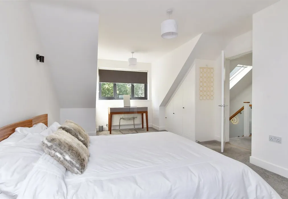 Bedroom 2 - Millyard Crescent, Woodingdean, Brighton, East Sussex - Wards of Kent