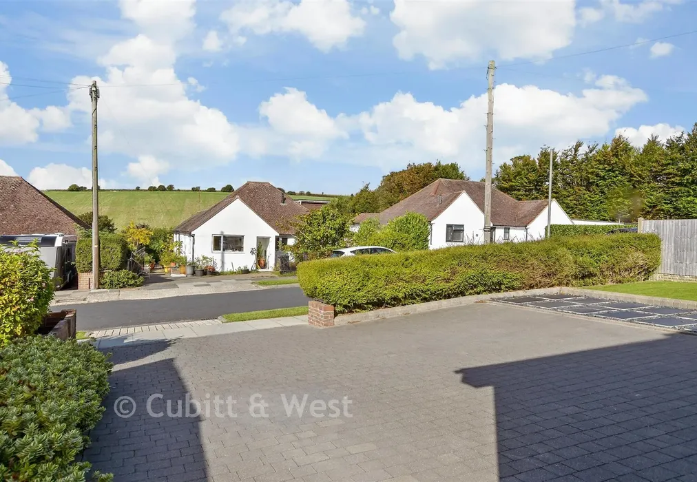 Driveway/Parking - Millyard Crescent, Woodingdean, Brighton, East Sussex - Wards of Kent