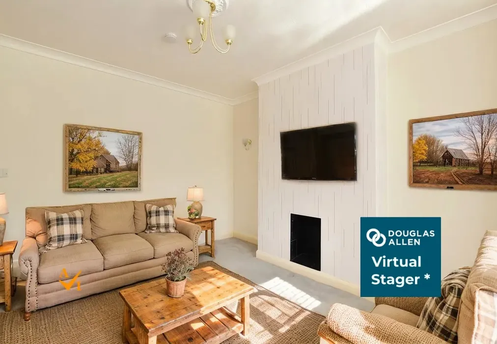 Lounge (Farmhouse style) - Moreland Way, Chingford - Wards of Kent