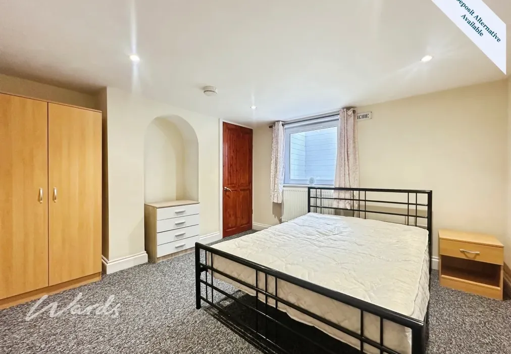 Bedroom - Kingsley Road Maidstone ME15 - Wards of Kent