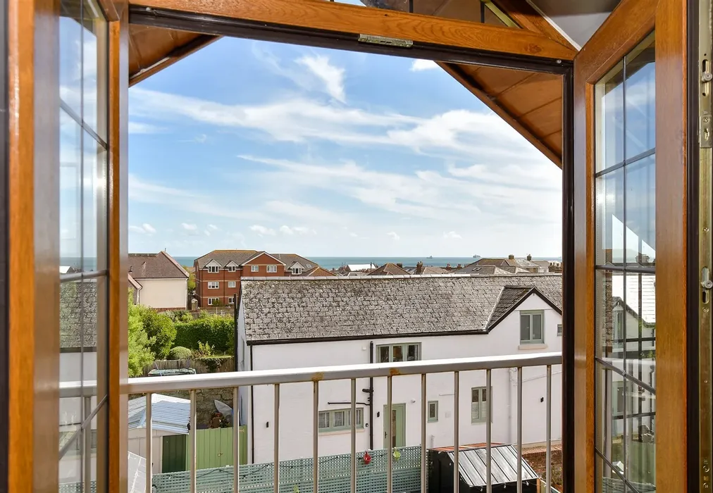 Internal Lifestyle Photograph - Broadway, Sandown, Isle of Wight - Wards of Kent