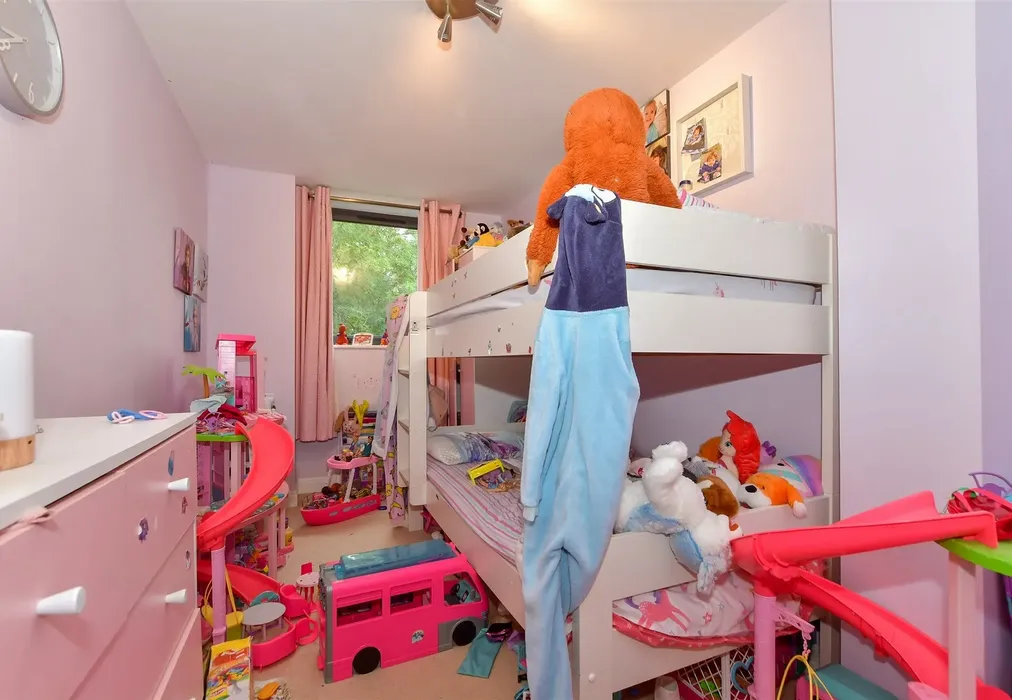 Bedroom 2 - Clifford Way, Maidstone, Kent - Wards of Kent