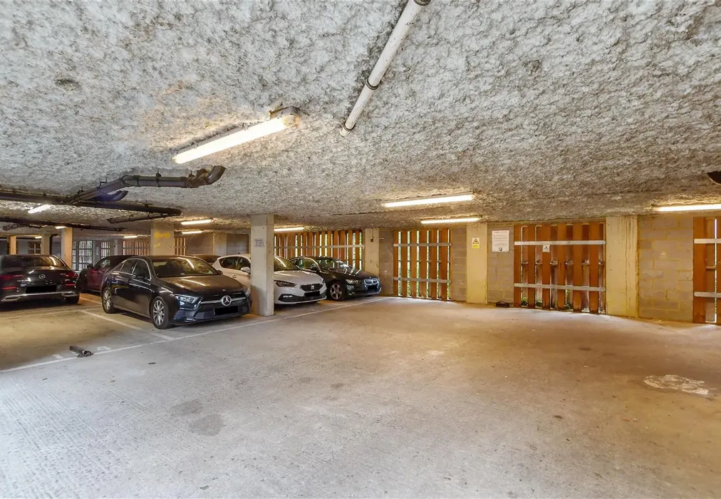 Driveway/Parking - Clifford Way, Maidstone, Kent - Wards of Kent