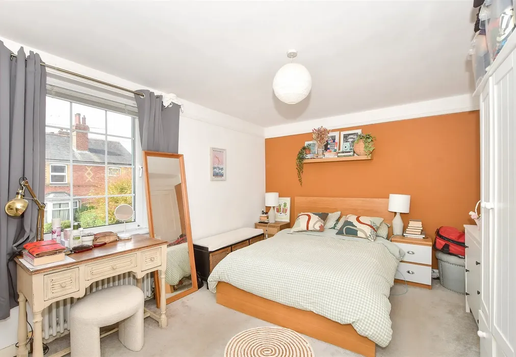 Bedroom 1 - Corseley Road, Groombridge, Tunbridge Wells, East Sussex - Wards of Kent