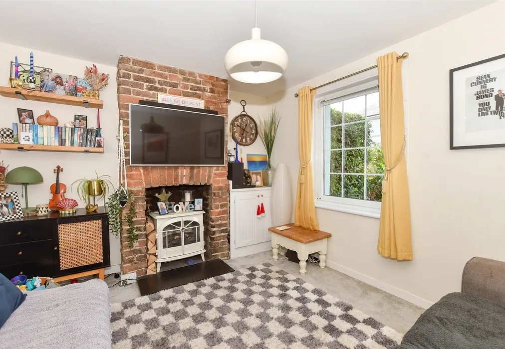 Lounge - Corseley Road, Groombridge, Tunbridge Wells, East Sussex - Wards of Kent